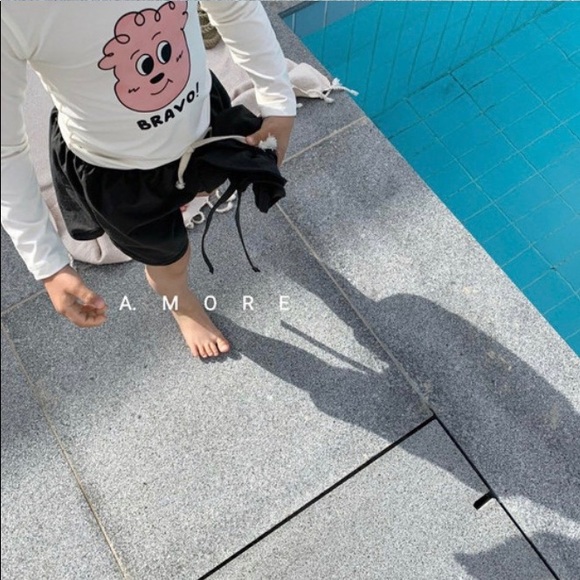 BRAVO kids Rash guard (Swim suite) - Picture 3 of 4